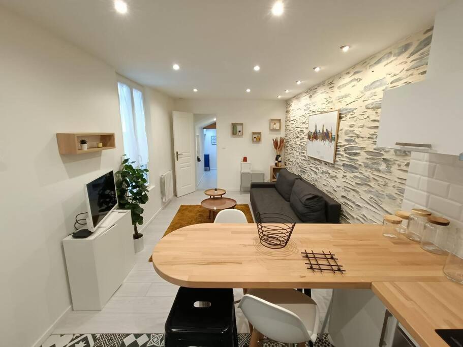Douceurs Angevine Apartman Angers Kültér fotó